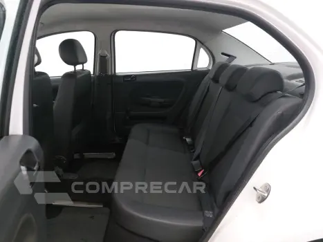 VOYAGE 1.0 12V MPI TOTALFLEX 4P MANUAL