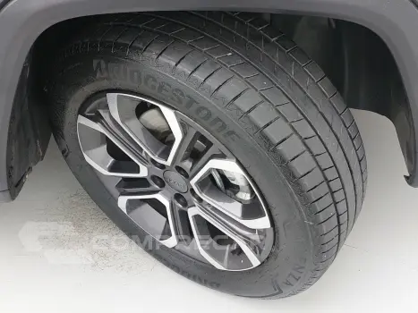 COMMANDER 1.3 T270 TURBO FLEX LIMITED AT6