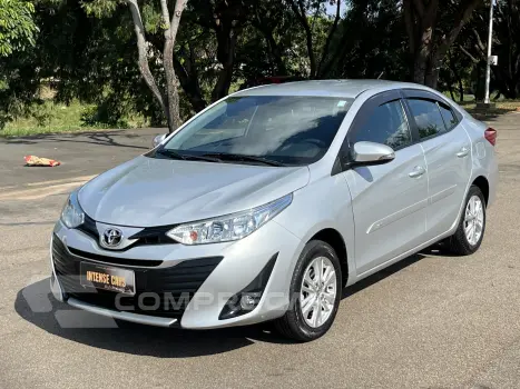 YARIS 1.5 16V Sedan XL