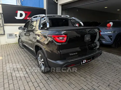 TORO 2.0 16V Turbo Volcano 4WD AT9