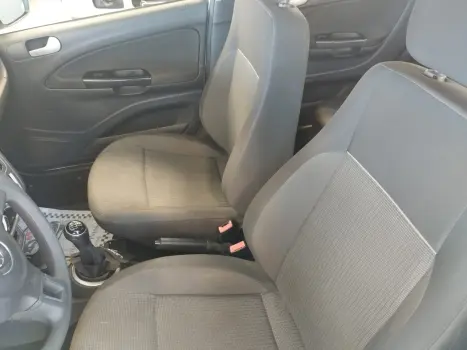 VOYAGE 1.0 MI 8V