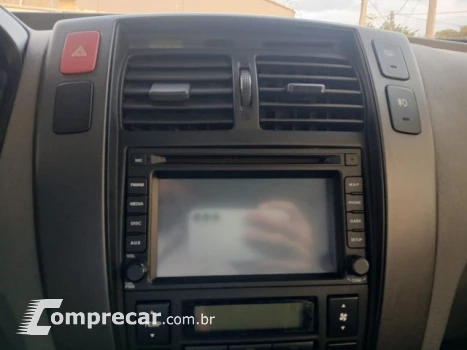TUCSON - 2.0 MPFI GLS 16V 143CV 2WD 4P AUTOMÁTICO
