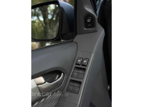 S10 2.4 LT 4X2 CD 8V FLEX 4P MANUAL