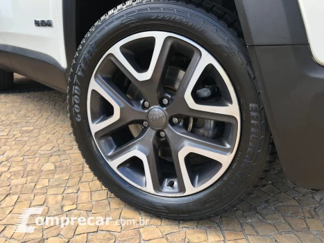 Renegade 1.8 16V Flex Longitude 4P Automático