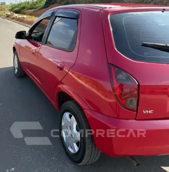 CELTA 1.0 MPFI LT 8V