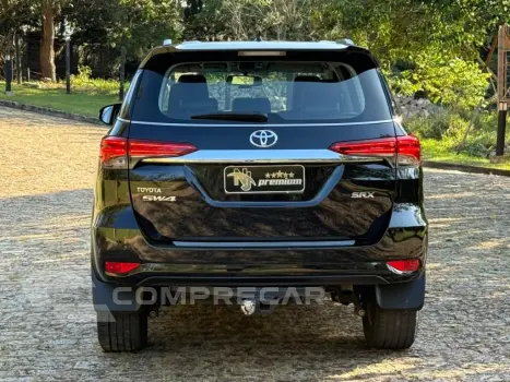 HILUX SW4 2.8 SRX 4X4 7 LUGARES 16V TURBO INTERCOOLER DIESEL