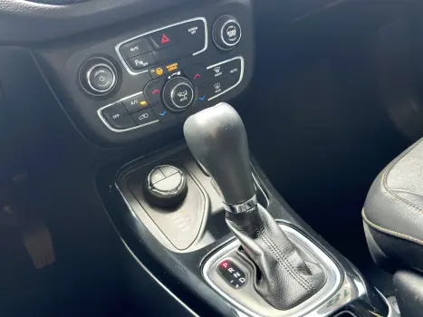 COMPASS 2.0 16V DIESEL NIGHT EAGLE 4X4 AUTOMÁTICO