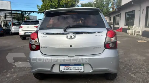Etios Hatch 1.5 16V 4P FLEX PLATINUM AUTOMÁTICO