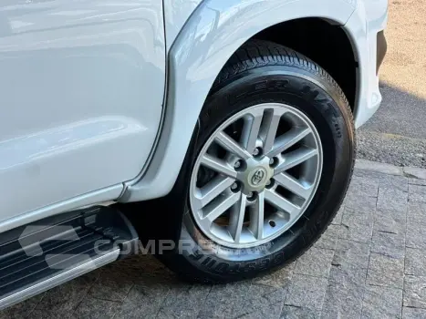 HILUX SW4 4X2SR