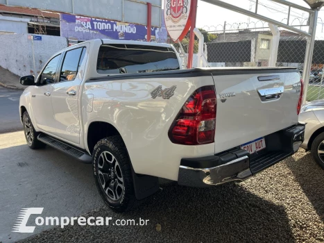 Hilux Caminhonete 2.8 16V SRV 4X4 DIESEL CABINE DUPLA AUTOMÁ
