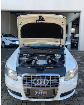 S6 5.2 FSI V10 435cv Quattro Tiptronic