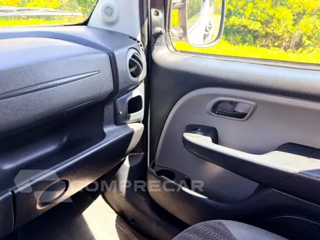 Doblo ESSENCE 1.8 Flex 16V 5p