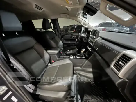 TRITON 2.4 Biturbo CD HPE 4X4