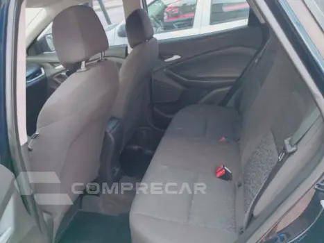 TRACKER - 1.0 TURBO AUTOMÁTICO