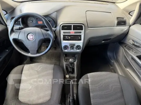 PUNTO - 1.4 ATTRACTIVE 8V 4P MANUAL
