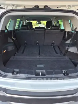 COMMANDER 1.3 T270 Turbo Limited