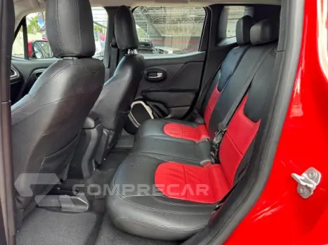 RENEGADE - 1.8 16V LONGITUDE 4P AUTOMÁTICO