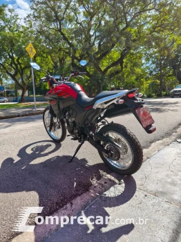 XTZ 250 LANDER