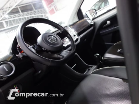 UP - 1.0 TSI HIGH UP 12V 4P MANUAL
