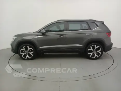 TAOS 1.4 250 TSI TOTAL FLEX HIGHLINE AUTOMÁTICO