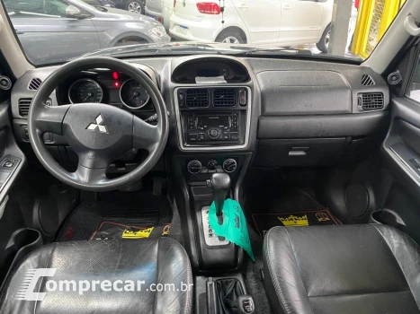 Pajero TR4 2.0 16V 4P 4X4 AUTOMÁTICO