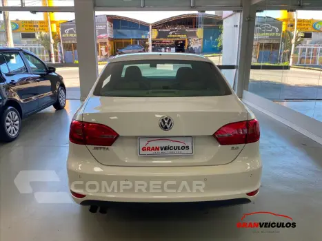 JETTA 2.0 COMFORTLINE FLEX 4P TIPTRONIC