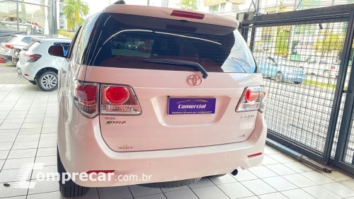 TOYOTA HILUX SW4 2.7 SR 4X2 16V