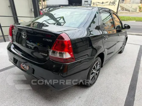 ETIOS PLATINUM Sed. 1.5 Flex 16V 4p Aut.