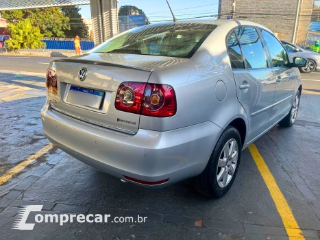 POLO SEDAN 1.6 MI Comfortline 8V
