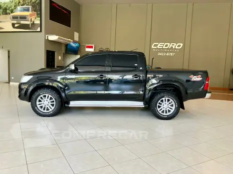 Hilux Caminhonete 3.0 4P 4X4 SRV TURBO DIESEL CABINE DUPLA A