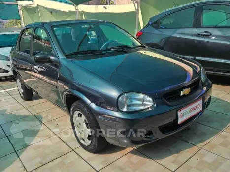 CLASSIC - 1.0 MPFI LIFE 8V 4P MANUAL