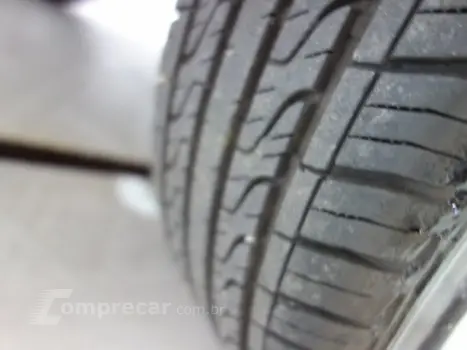 VOYAGE - 1.6 MI 8V 4P MANUAL