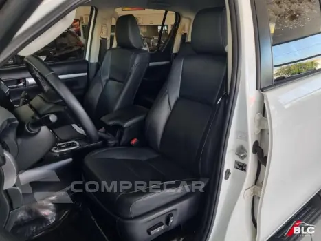 HILUX 2.7 SRV CD 4X4 AT