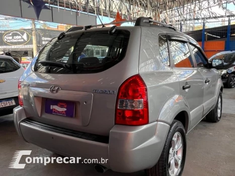 TUCSON - 2.0 MPFI GL 16V 142CV 2WD 4P AUTOMÁTICO