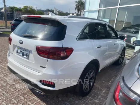 SORENTO 2.4 16V GASOLINA EX 7L AUTOMÁTICO