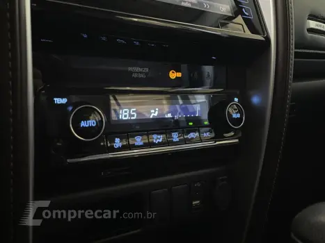 HILUX SW4 2.7 SRV 7 LUGARES 4X2 16V FLEX 4P AUTOMÁTICO