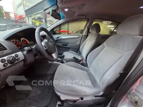 Vectra Elegan. 2.0 MPFI 8V FlexPower Mec