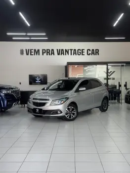 CHEVROLET ONIX 1.4 MPFI LTZ 8V 4 portas