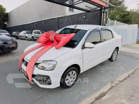 Etios Sedan 1.5 16V 4P FLEX XS