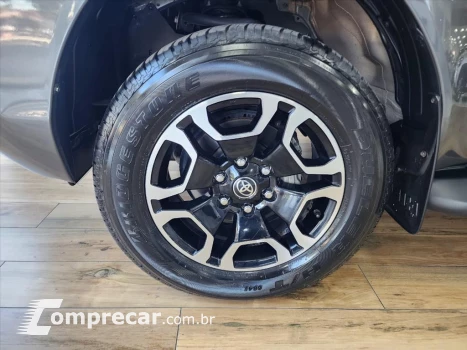 HILUX 2.8 D-4D TURBO DIESEL CD SRV 4X4 AUTOMÁTICO