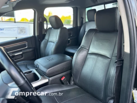 Classic 5.7 V8 Gasolina Laramie Cd 4X4 Automático