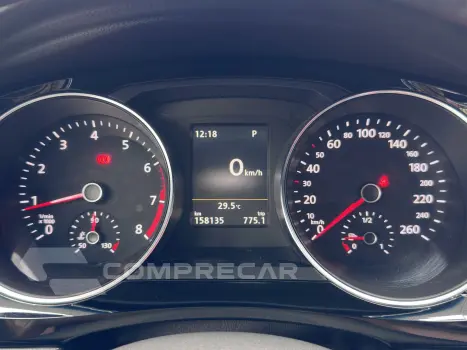 JETTA 2.0 TSI HIGHLINE 211CV GASOLINA 4P TIPTRONIC