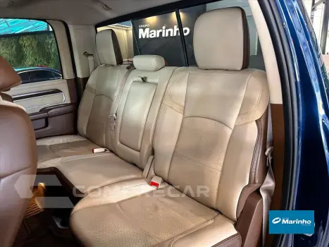 3500 6.7 I6 TURBO DIESEL LARAMIE CD 4X4 AUTOMÁTICO