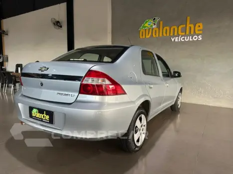 PRISMA 1.4 MPFI LT 8V FLEX 4P MANUAL