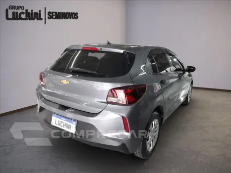 ONIX 1.0 TURBO FLEX AUTOMÁTICO