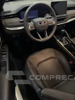 Commander 1.3 16V 4P FLEX T270 OVERLAND TURBO AUTOMÁTICO AT6