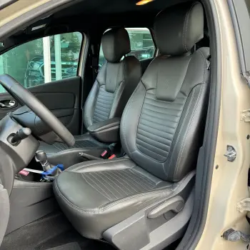 CAPTUR Intense 2.0 16V Flex 5p Aut.