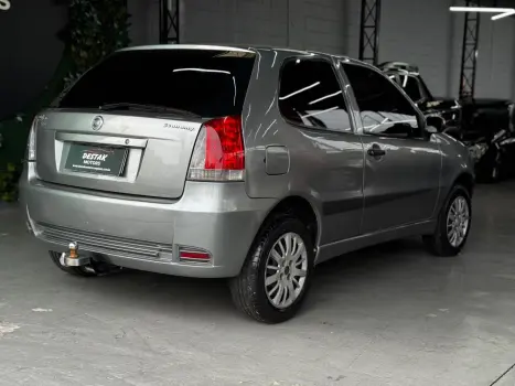 Palio ELX 1.0 Fire/30 Anos F. Flex 8V 4p