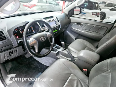 HILUX 2.7 VVT-I CD SRV 4X2