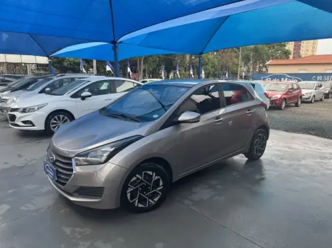 HB20 - 1.0 COMFORT PLUS 12V 4P MANUAL